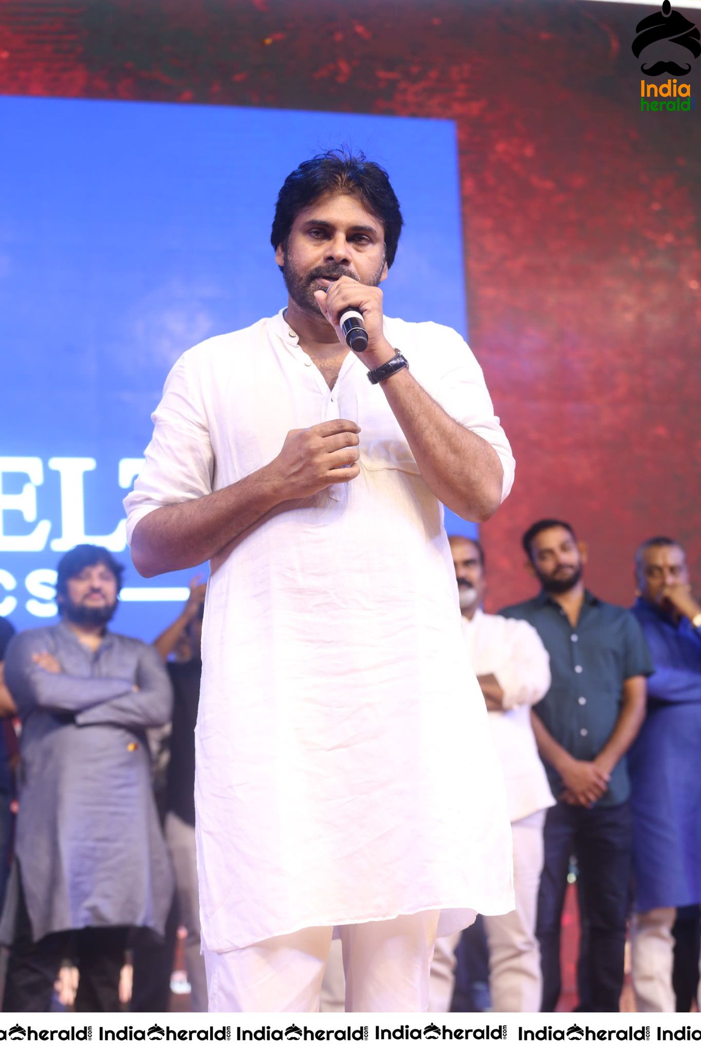 Power Star Pawan Kalyan Powerful Speech Photos Set