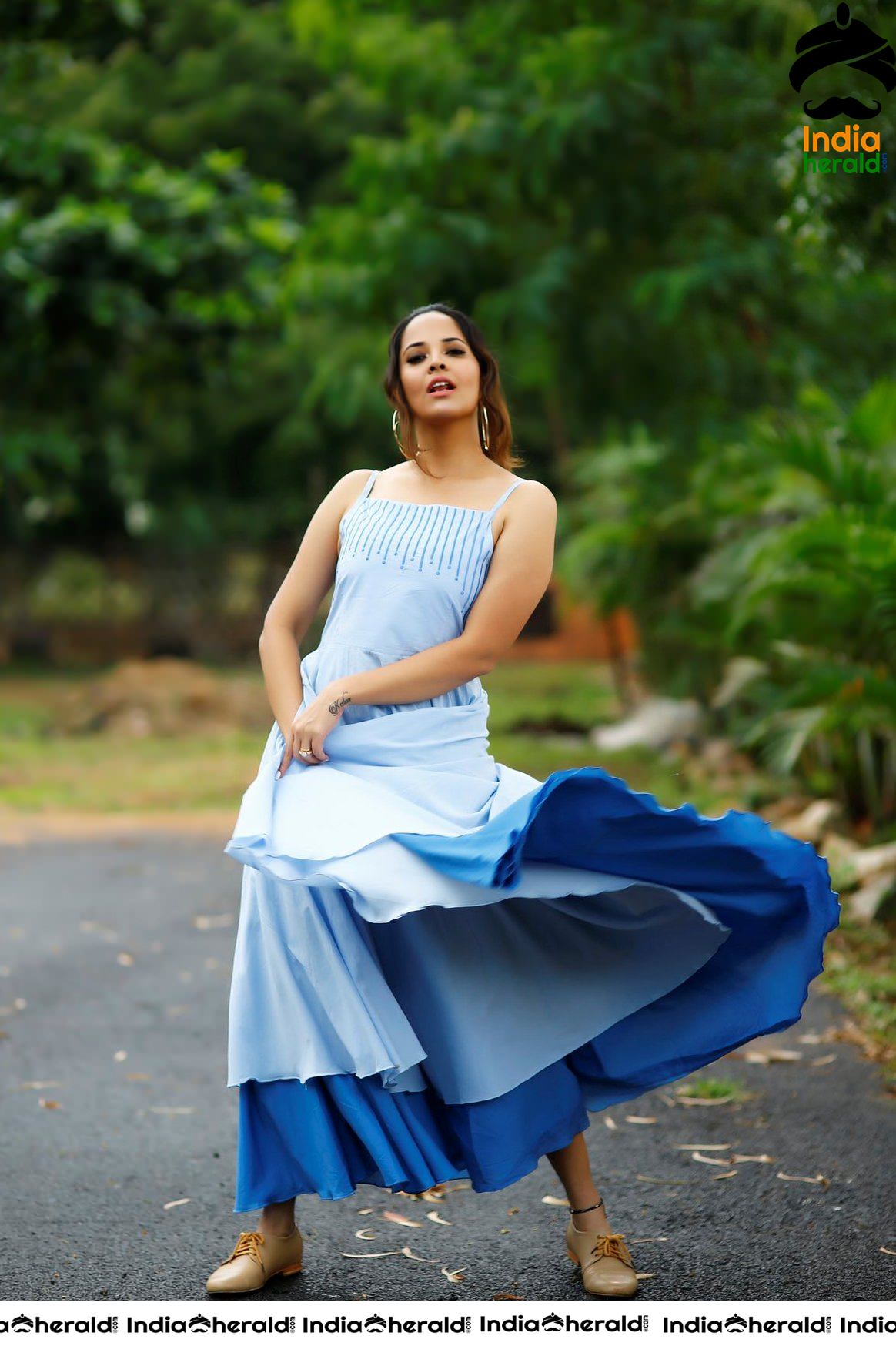 Anasuya Latest Hot Colorful Photoshoot Sizzling Photos Set