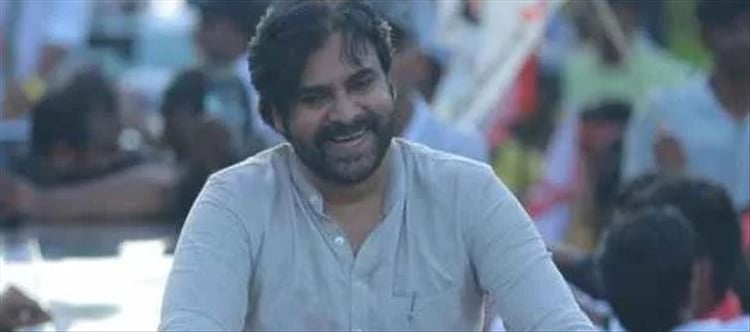 Pawan Kalyan Lauds Prabhas And Mahesh Babu