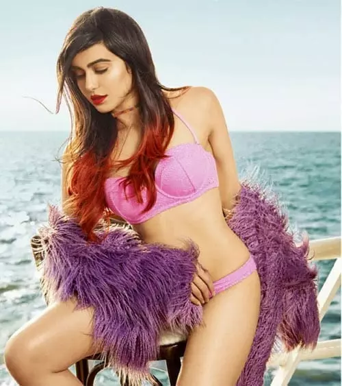 Ada Sharma Xxx Hindi Hot Video - Adah Sharma is set to star in a bold role for Amazon series?