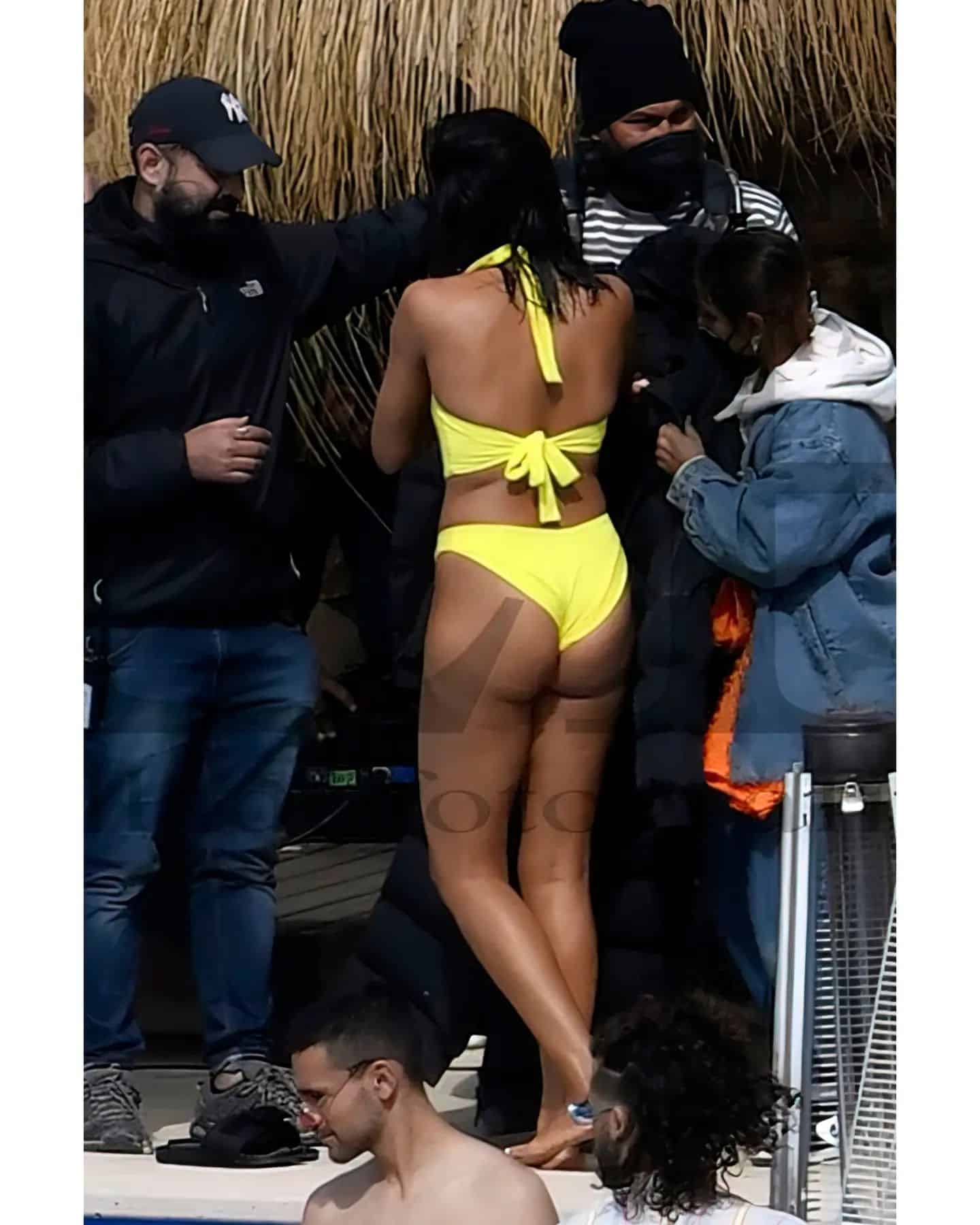 Deepika padukone ass