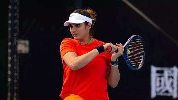 Sania Mirza Sexy Bf Bf Film - Tennis to cricket.. ? Sania Mirza is in RCB team.. ?