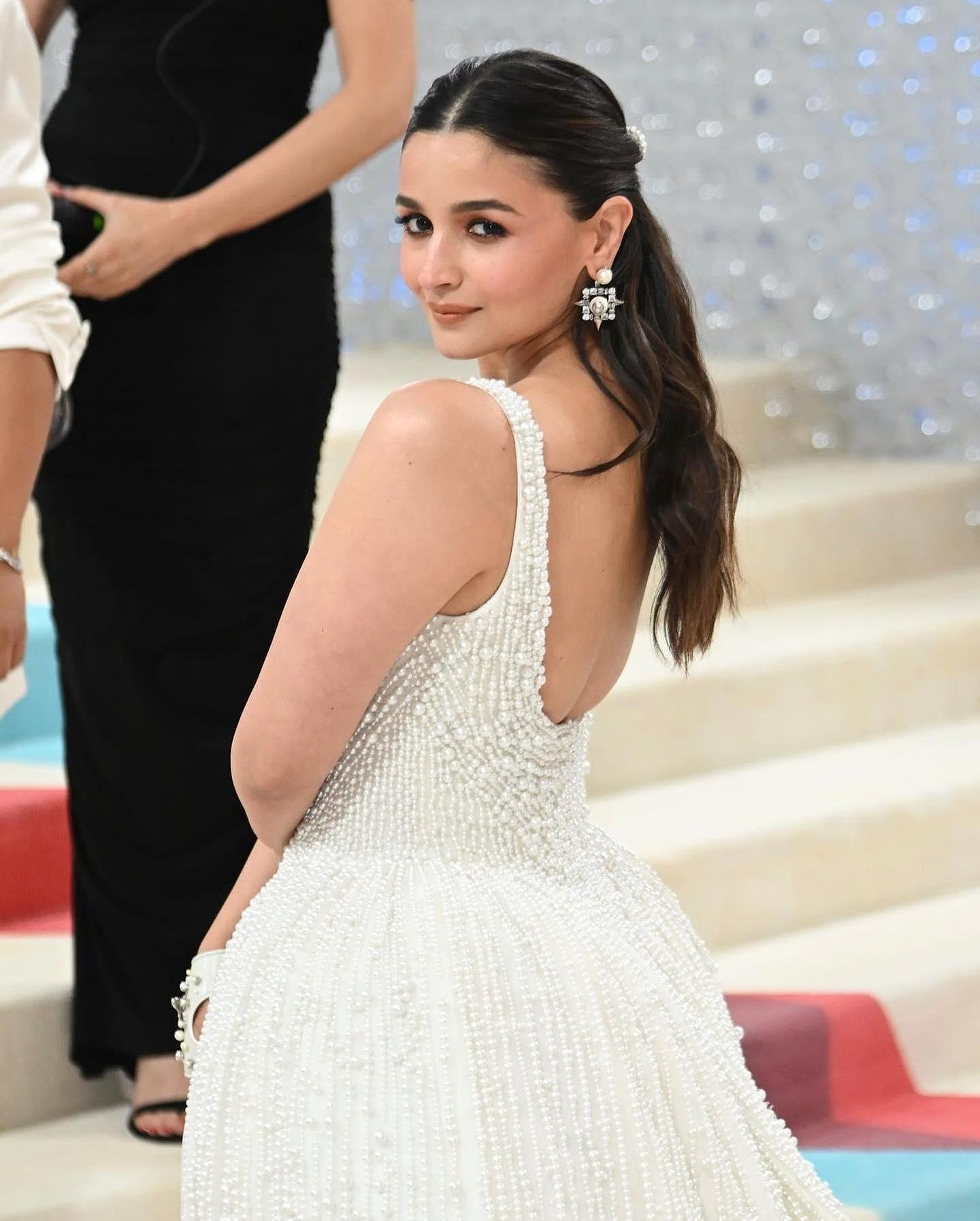 Alia Bhatt Looking Delightful In A White Dress