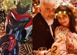 Shalini Gave A Class Bike On Ajith S Birthday..