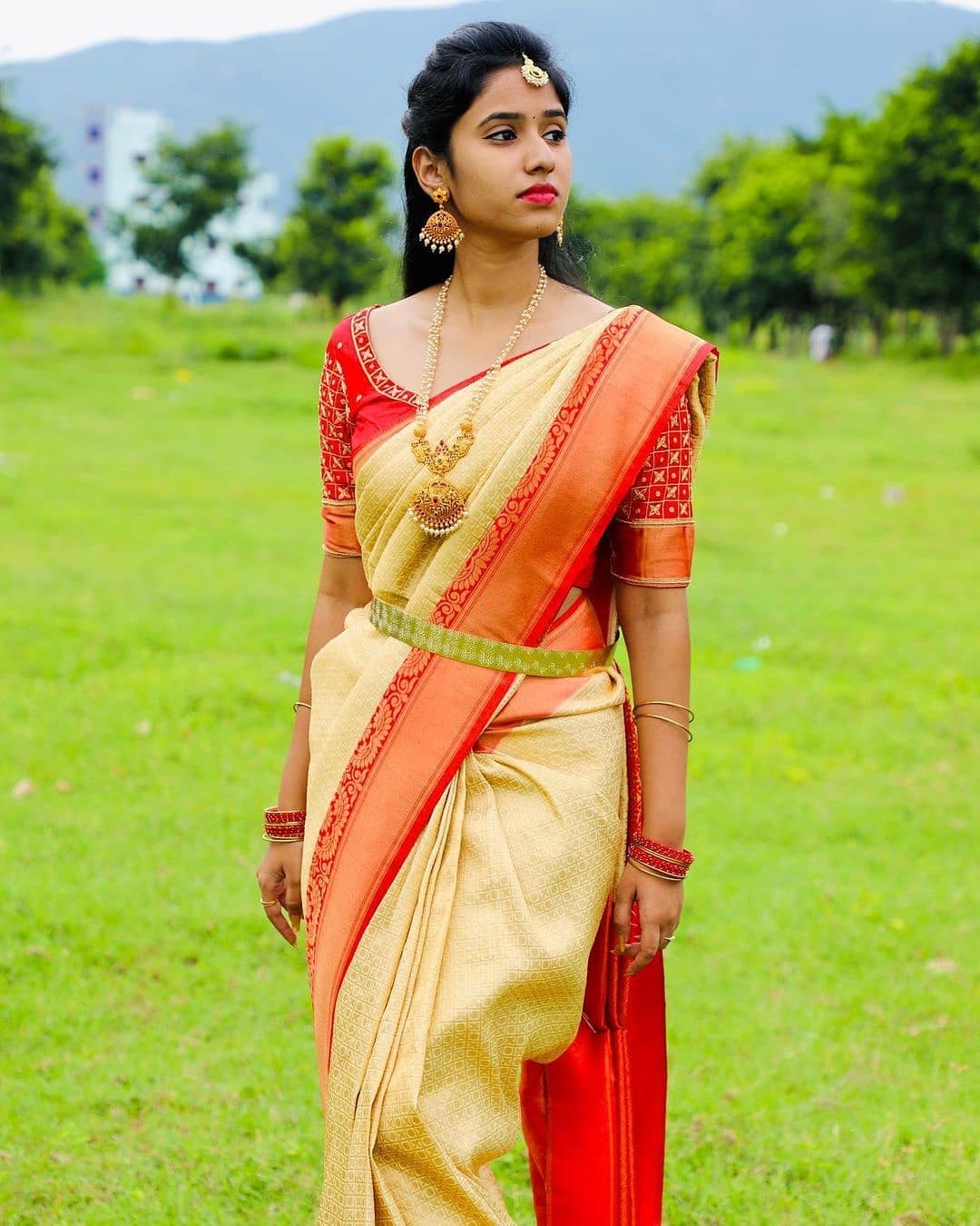 Neha Chowdary latest Photos In Saree