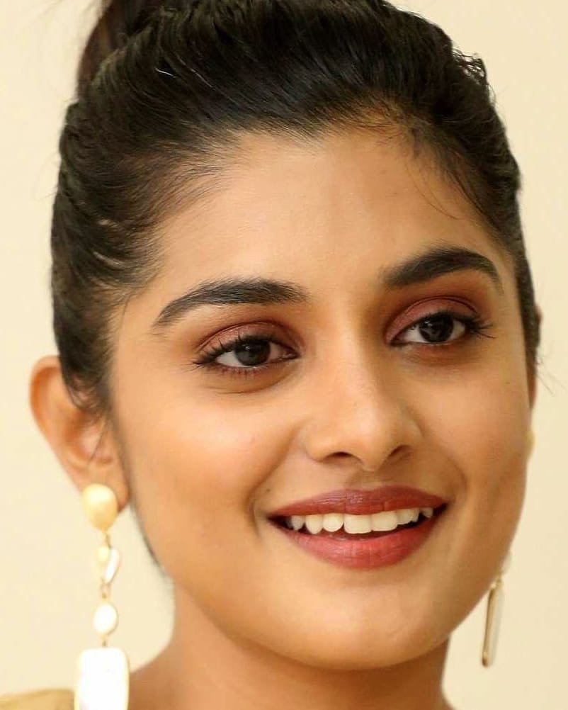 Nivetha thomas latest Photos