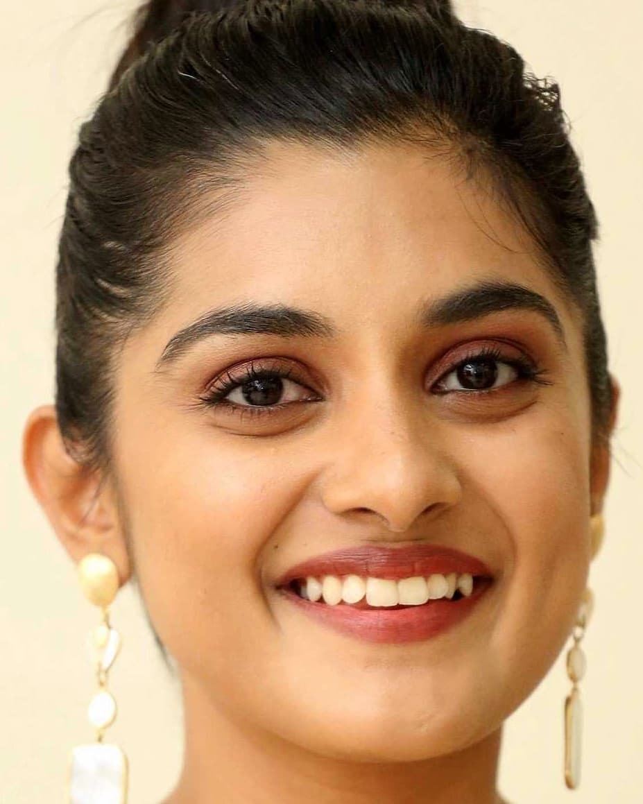 Nivetha thomas latest Photos