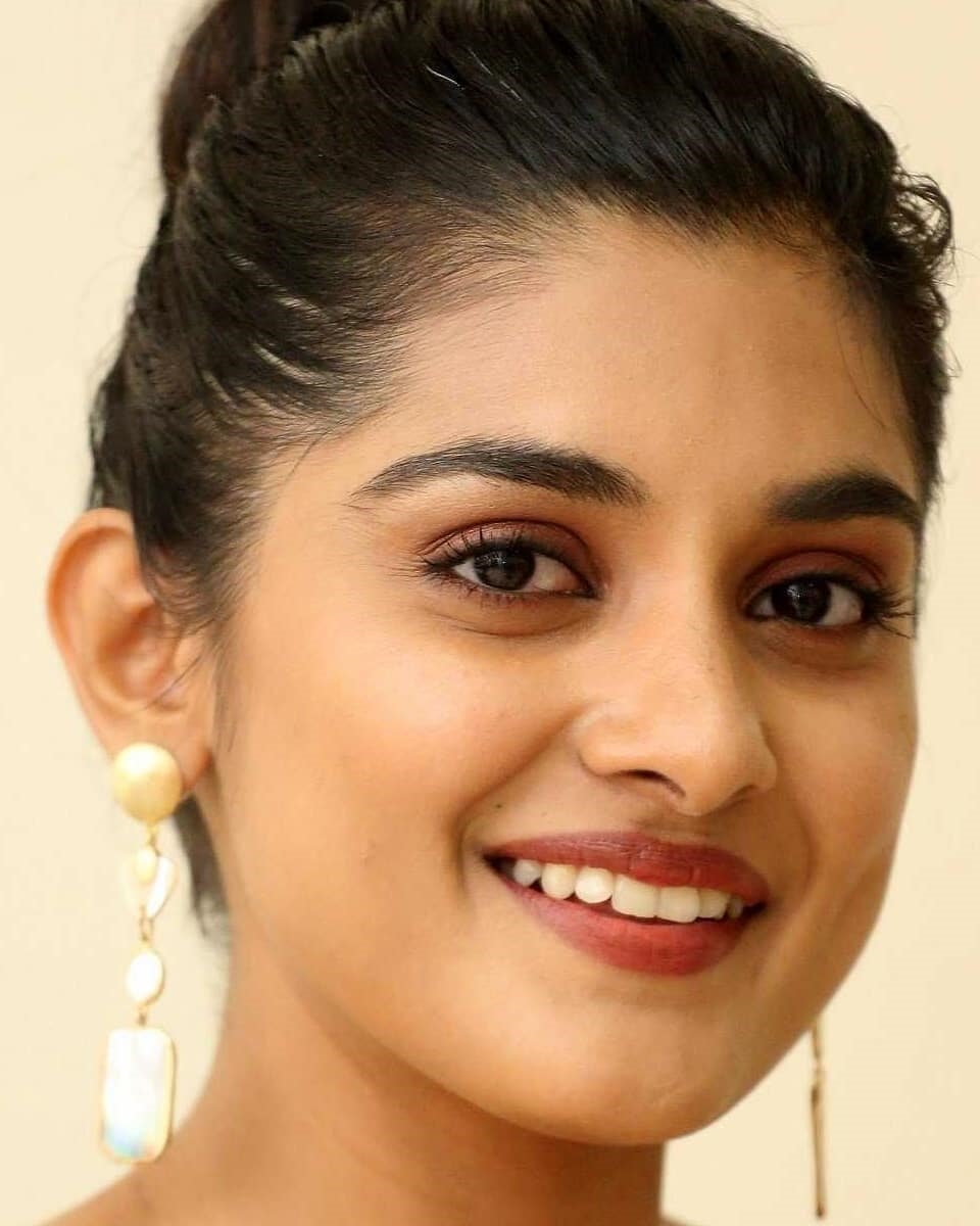 Nivetha thomas latest Photos