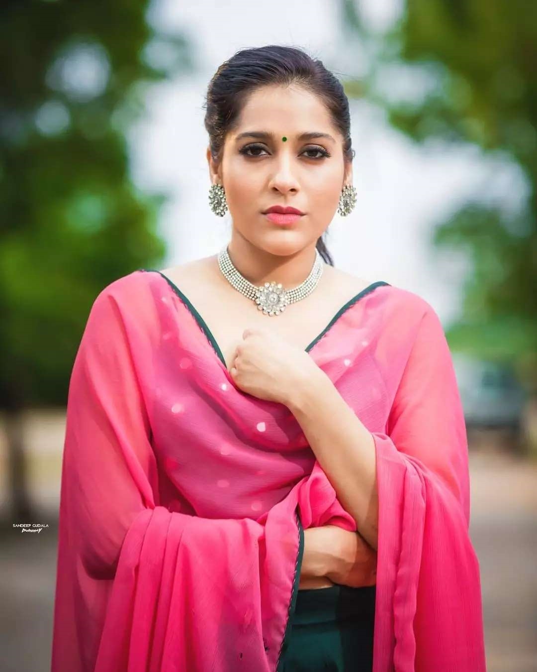 Rashmi Gautam New Clicks Photo Shoot