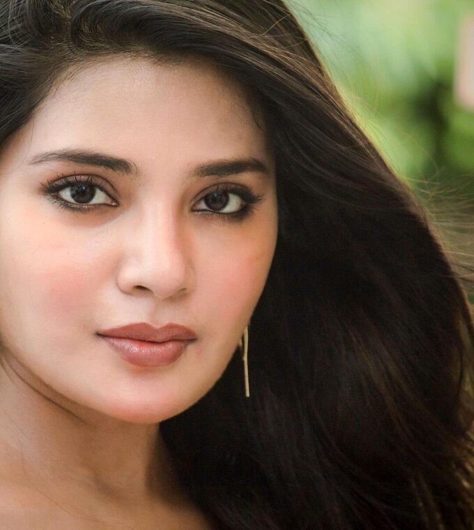 Actress Aathmika Latest Photo Collection