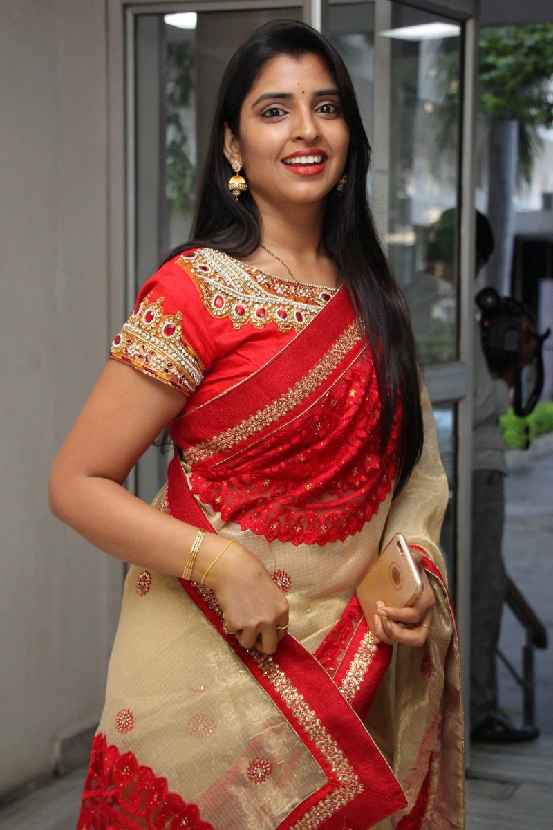 Actress And Anchor Syamala Image Collection