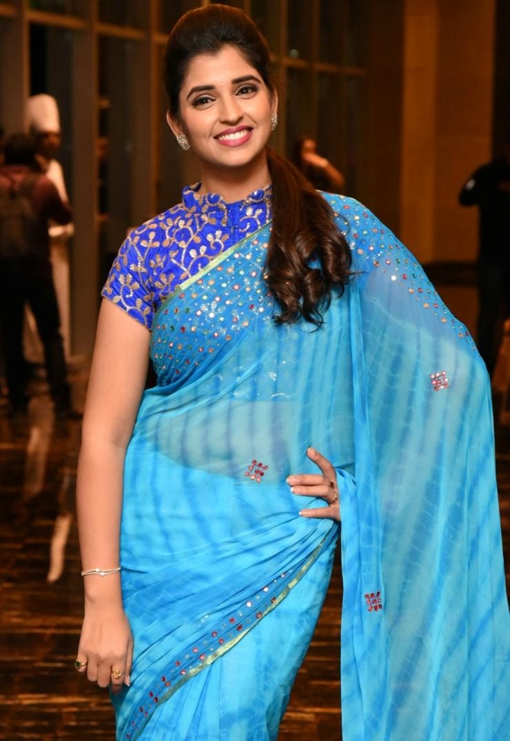 Actress And Anchor Syamala Image Collection