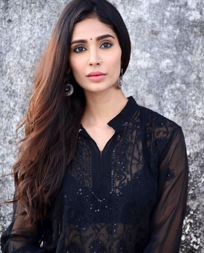 Actress And Model Alankrita Sahai Image Collection