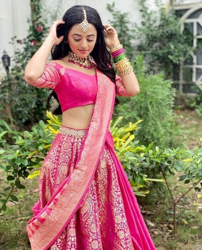 Actress And Model Helly Shah Image Collection