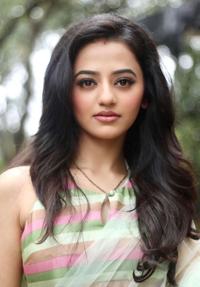 Actress And Model Helly Shah Image Collection