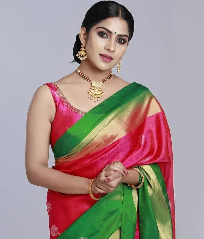 Actress And Model Swasika Vijay Latest Images