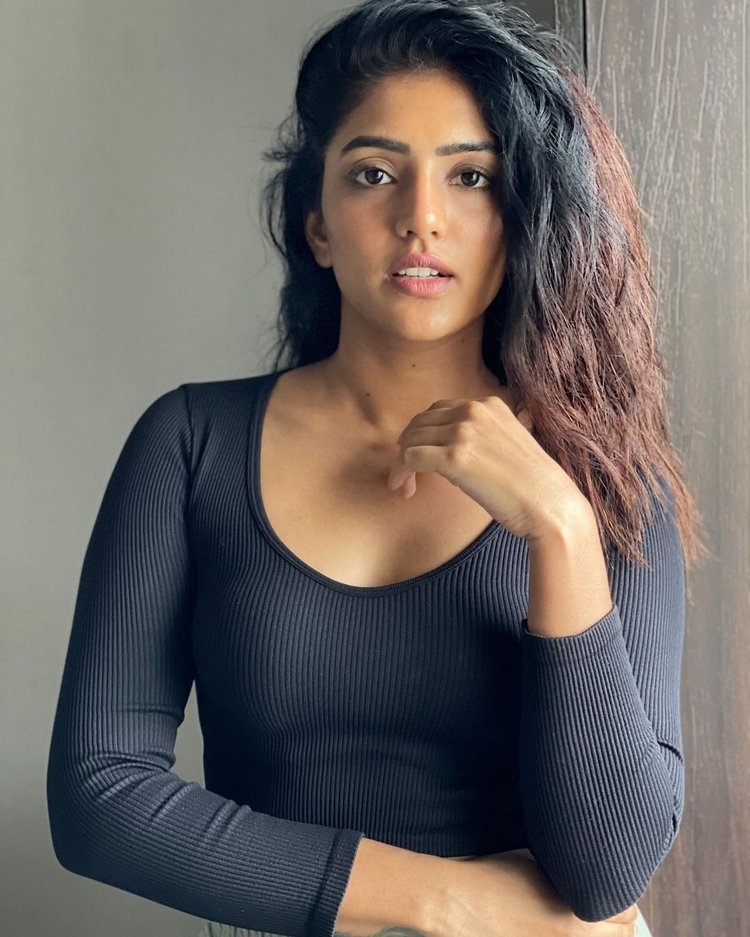 Actress Eesha Rebba Hot In Black Top