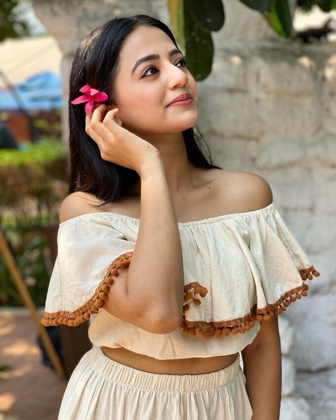 Actress Helly Shah Latest Photoshoot