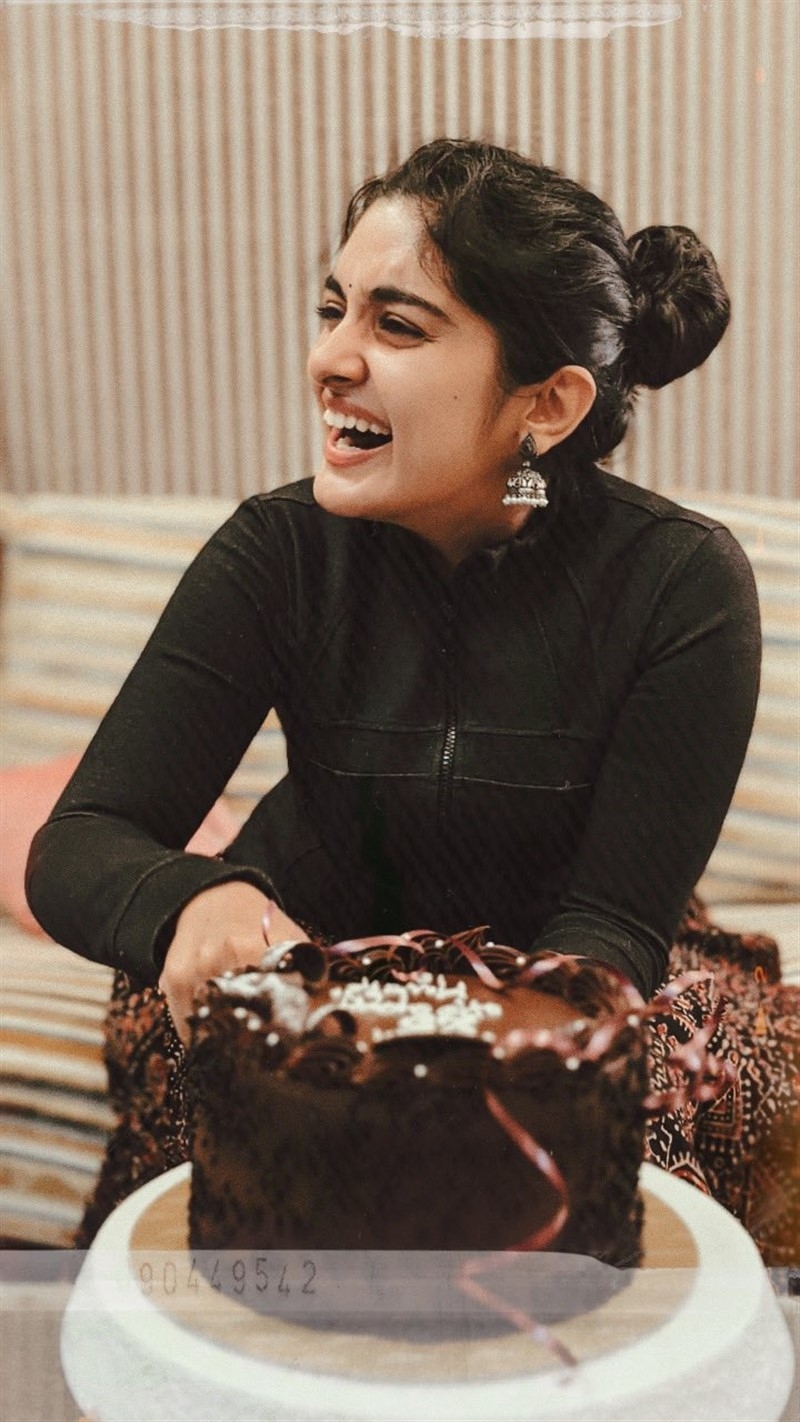 Actress Nivetha Thomas Cute Images