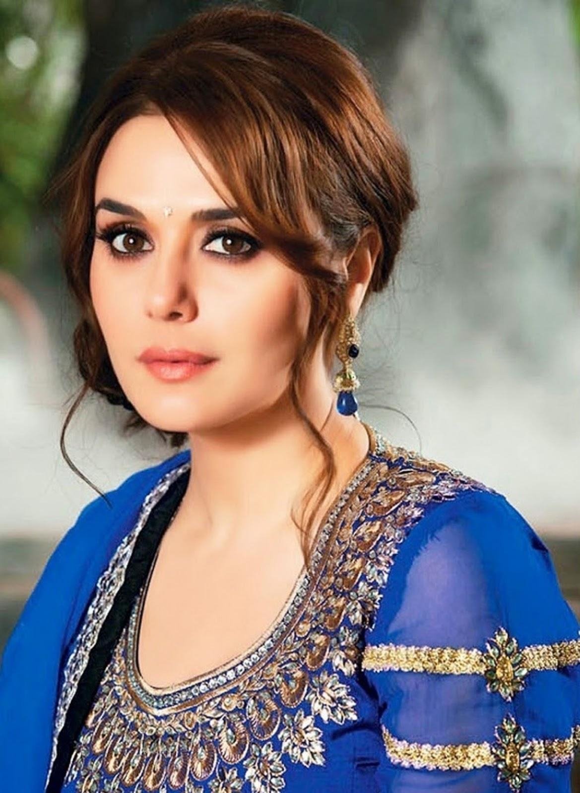 Actress Preity Zinta Image Collection