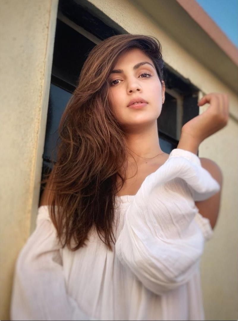 Actress Rhea Chakraborty Image Collection