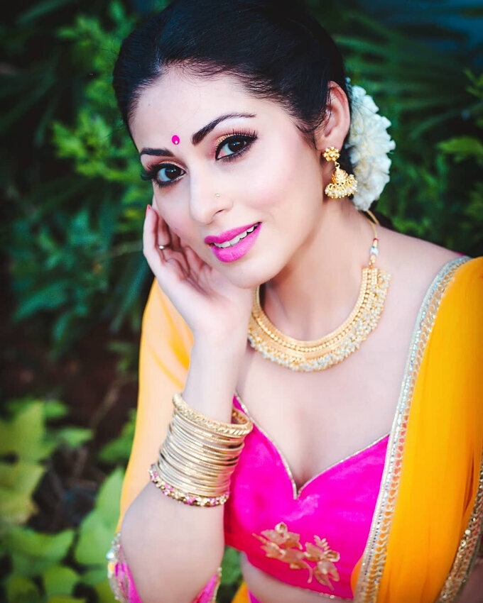 Actress Sadha Latest Image Collection