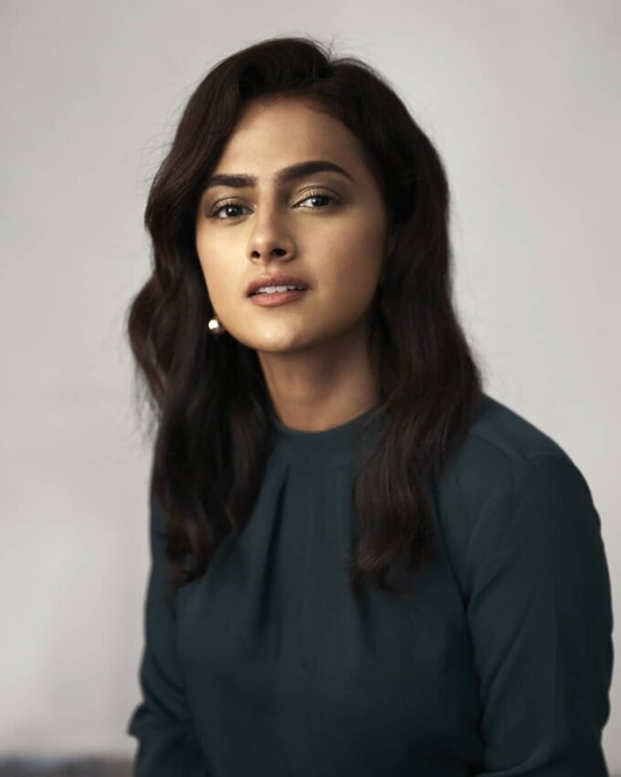 Actress Shraddha Srinath Latest Photo Collection