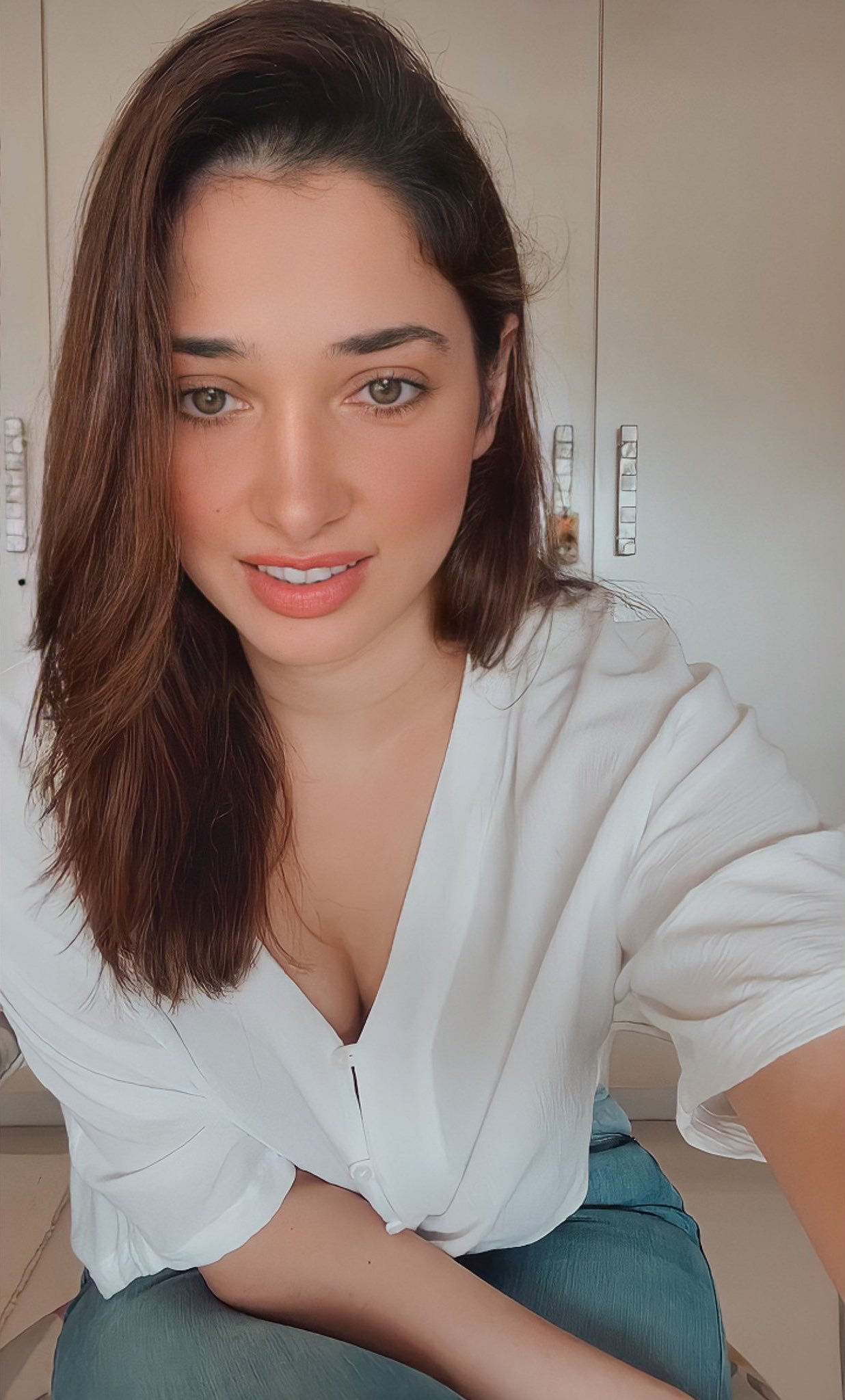 Actress Tamannaah Bhatia Hot Snaps From Instagram Live