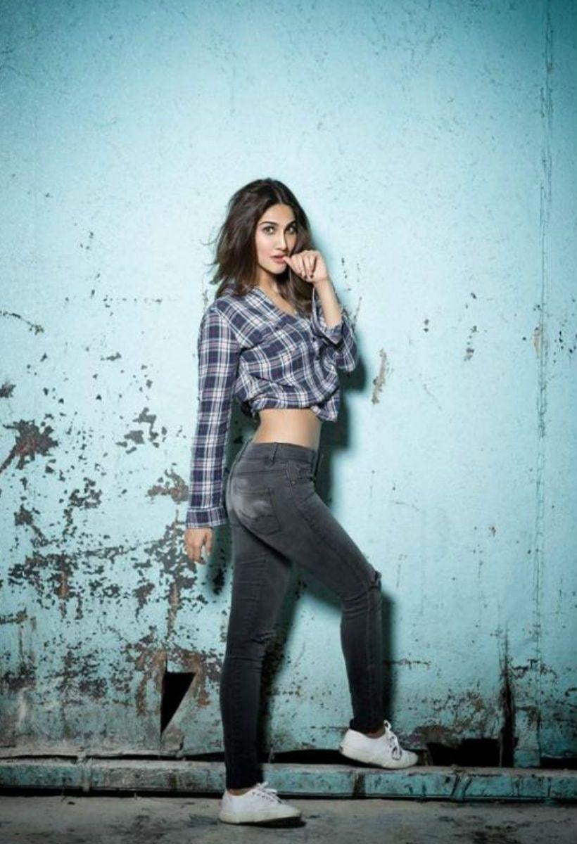 Actress Vaani Kapoor Latest Photoshoot