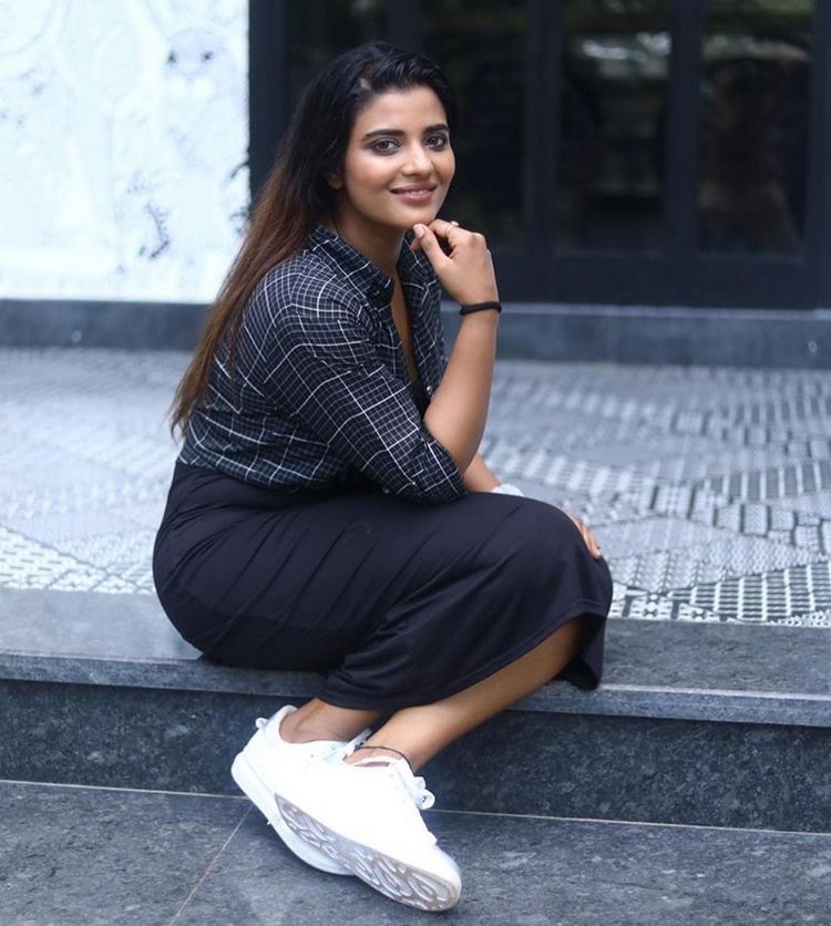 Aishwarya Rajesh New Images In Shoot