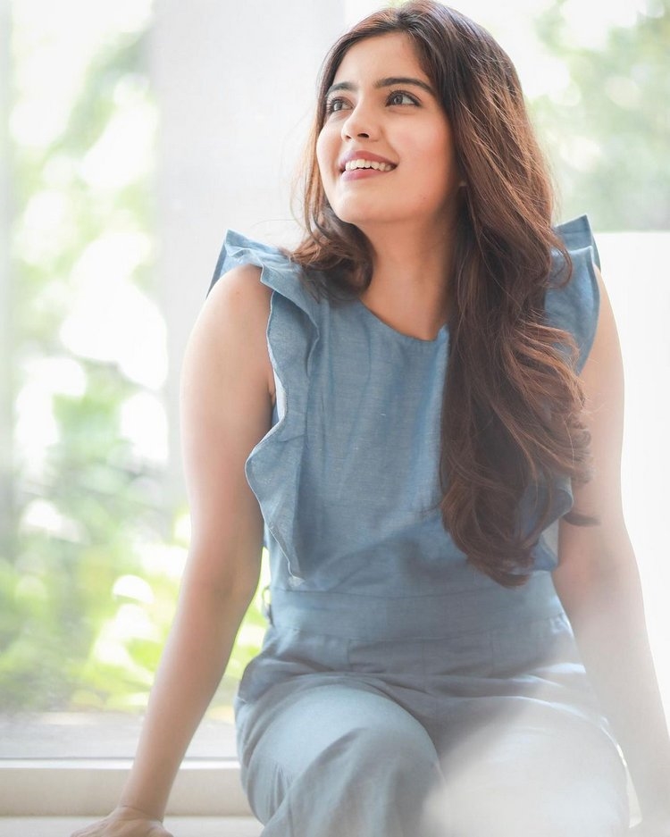 Amritha Aiyer latest Photos Collection