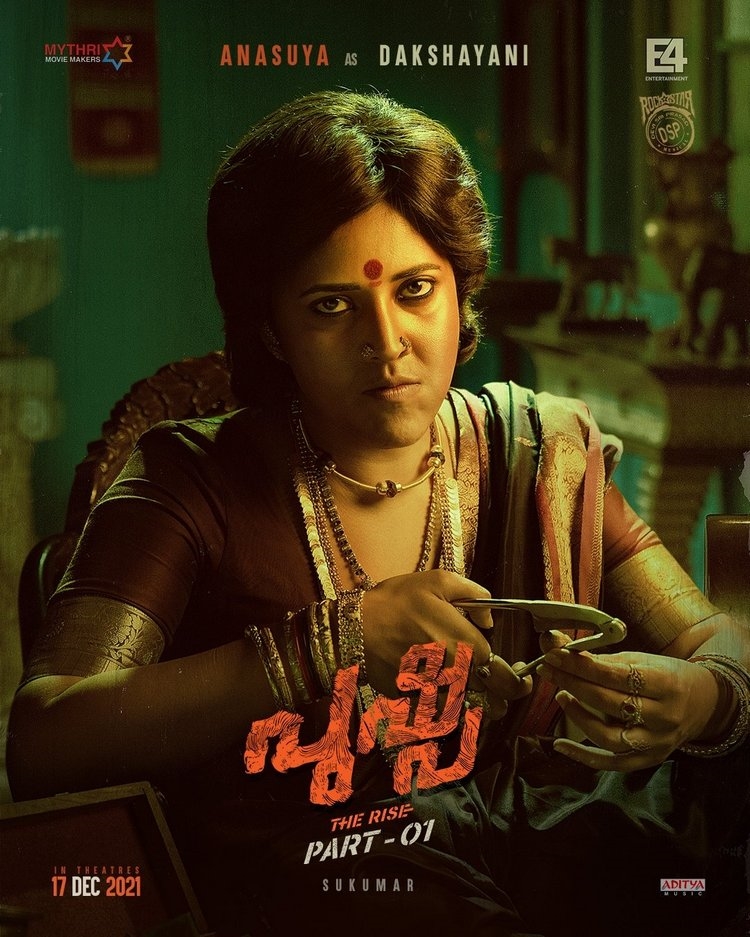 Anasuya Bharadwaj as Dakshayani in Pushpa