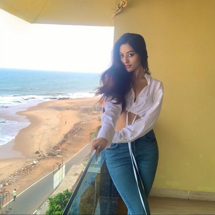 Anu Emmanuel Latest Photos Collection