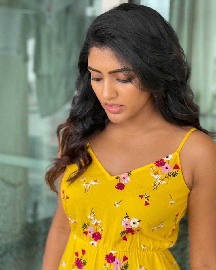 Eesha Rebba Hot Photos In Yellow Frock