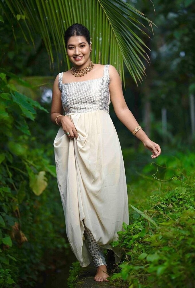 Grace Antony Stunning Photos