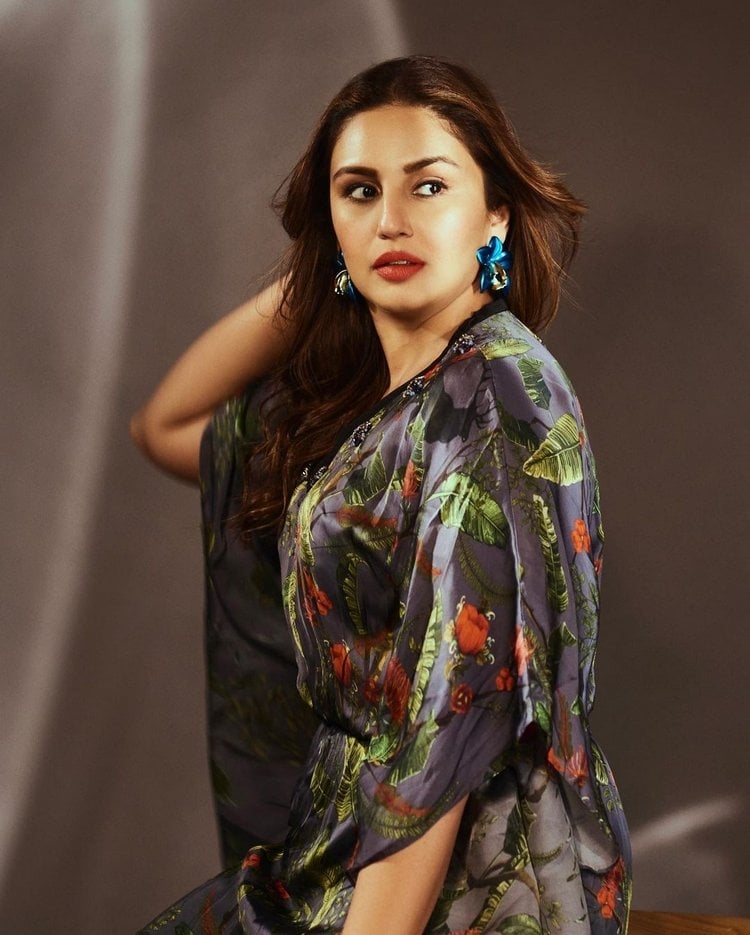 Huma Qureshi New Images Collection Gallery