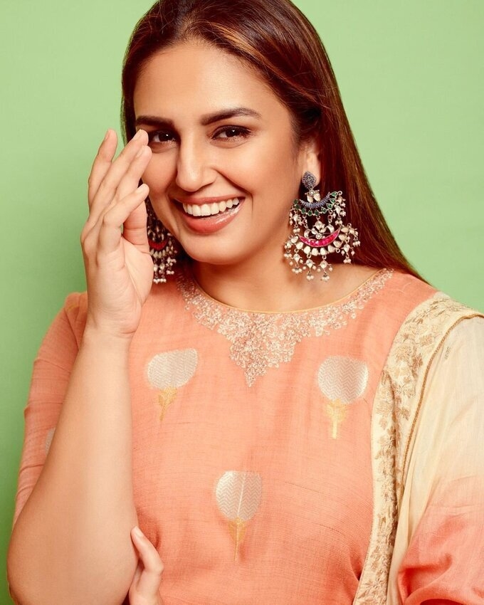 Huma Qureshi New Photos Collection