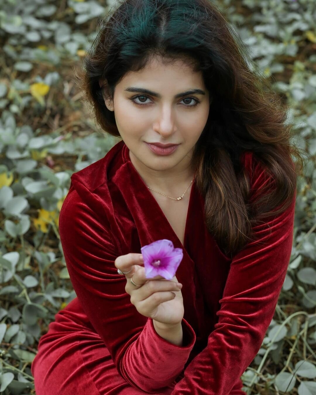 Iswarya Menon Amazing New Looks Photos