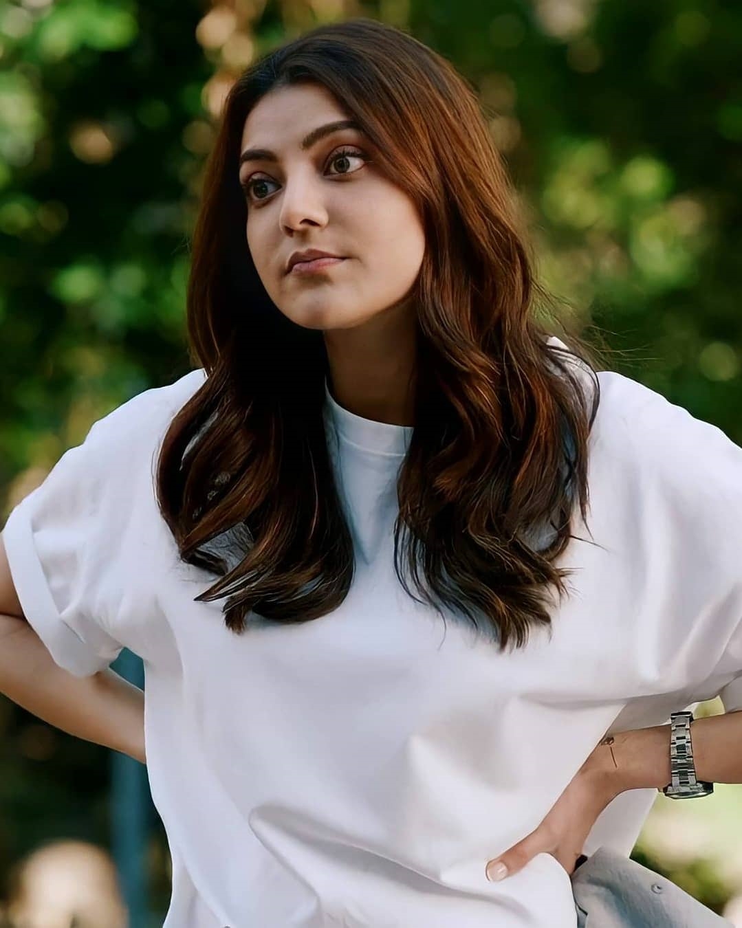 Kajal Aggarwal New Images In Garden