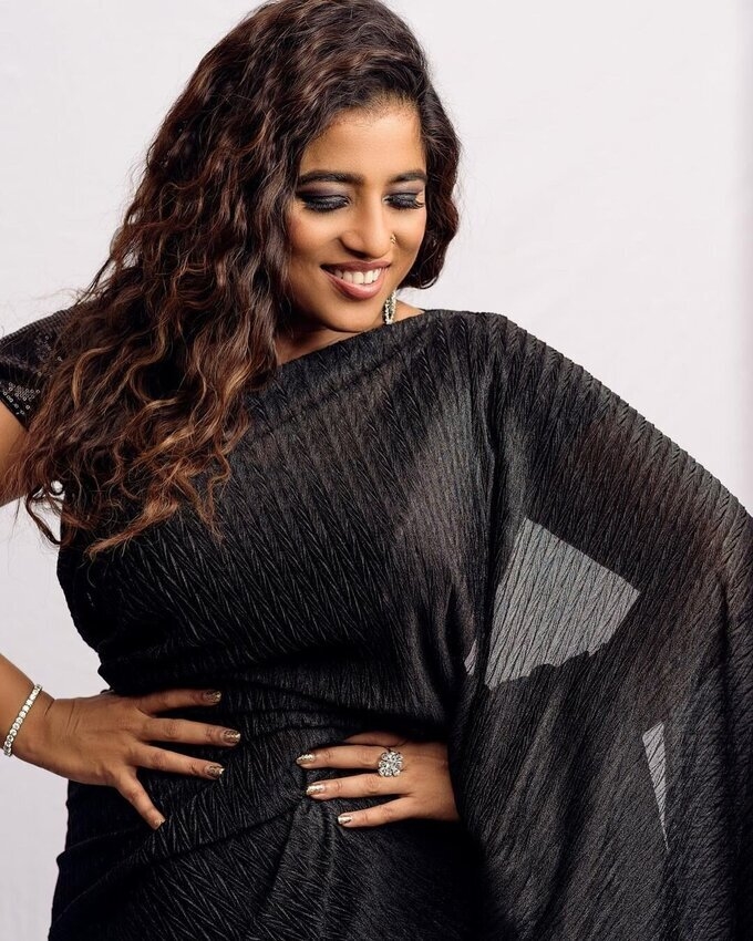 Malishka Mendonsa latest photos