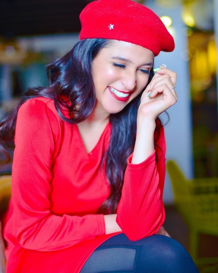 Mannara Chopra Latest Photos Collection