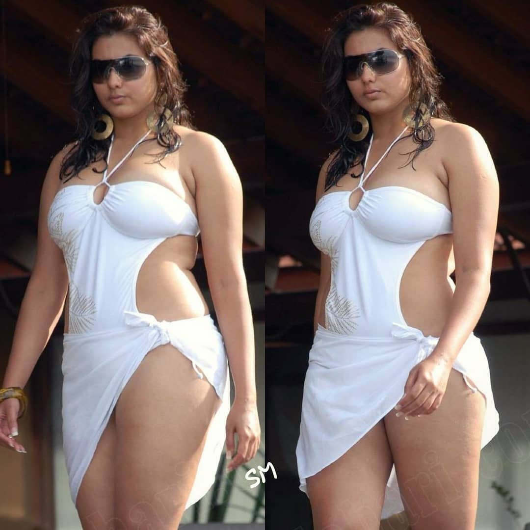 Namitha latest white dress Photo s