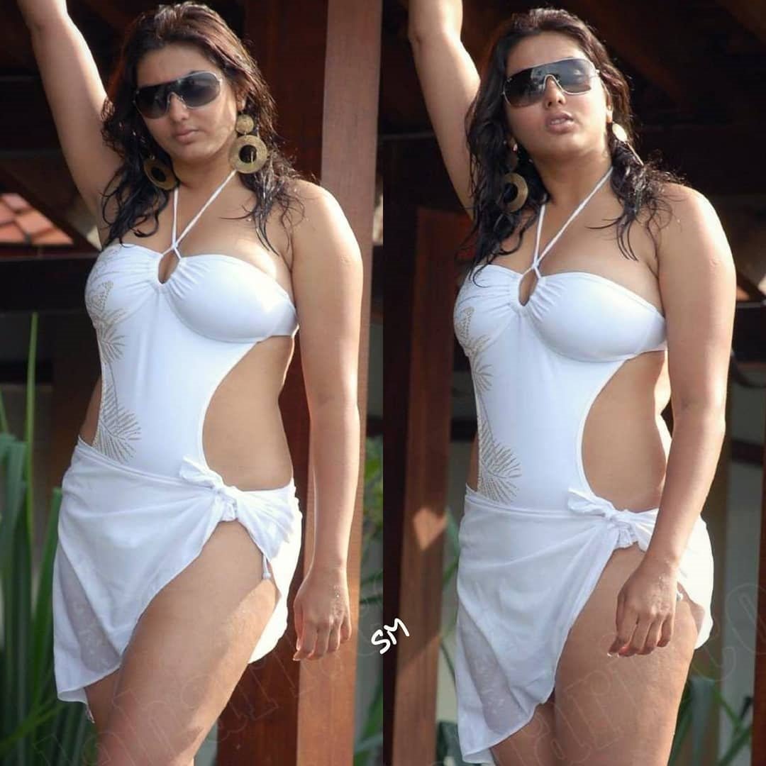 Namitha latest white dress Photo s