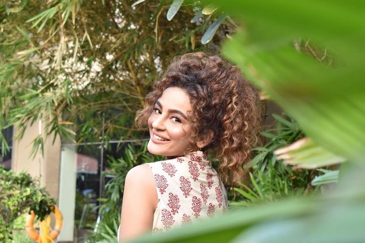 Seerat Kapoor Stunning Photos