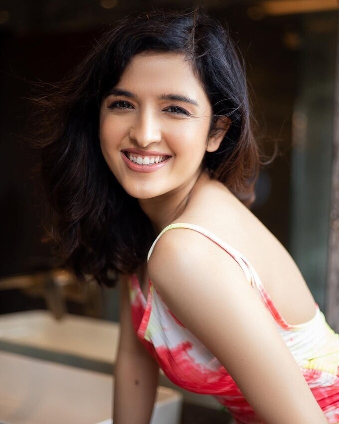 Shirley Setia New Photos Collection