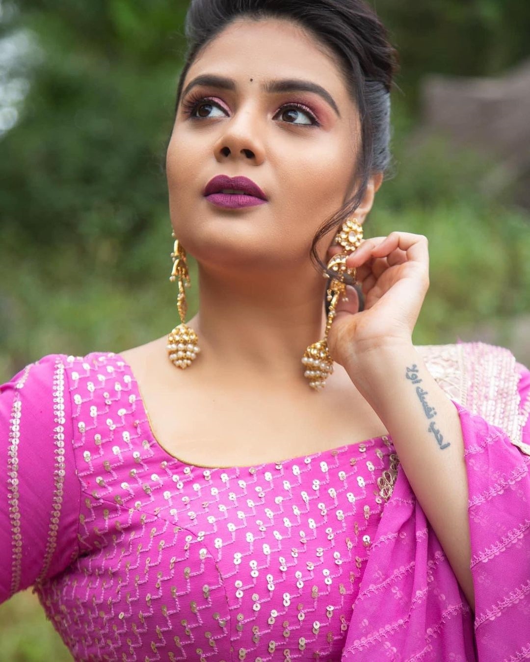 Sreemukhi latest Photos In Tv Show