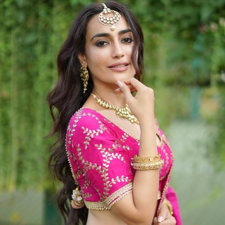 Surbhi Jyoti Pics In Traditional Look