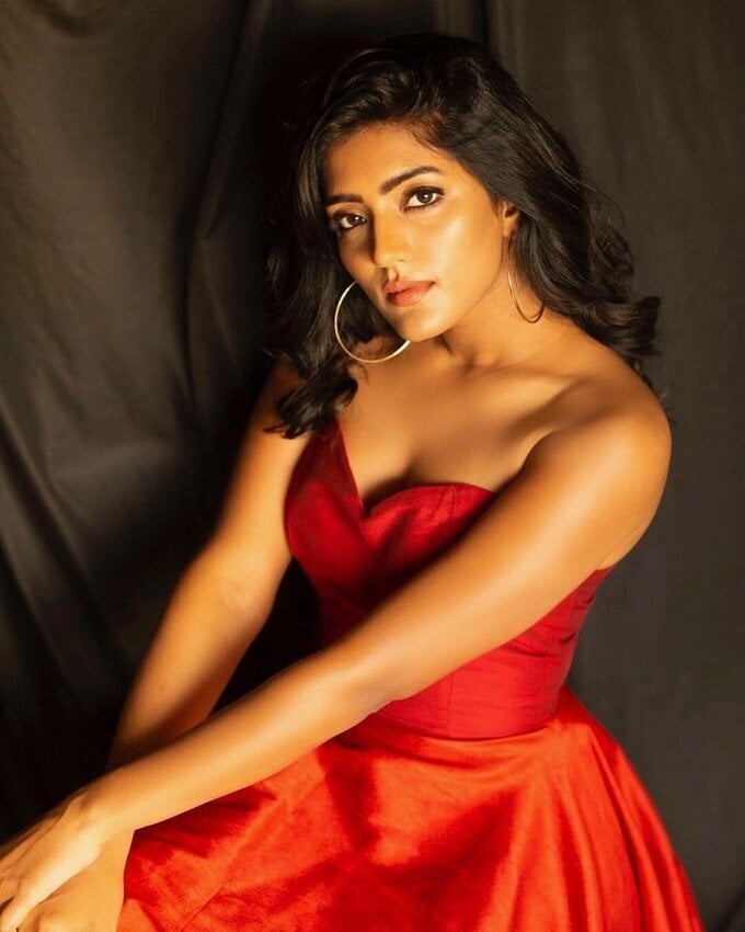 Tollywood Actress Eesha Rebba ImageCollection