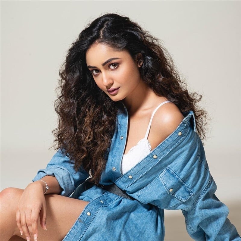 Tridha Choudhury Hot Photos