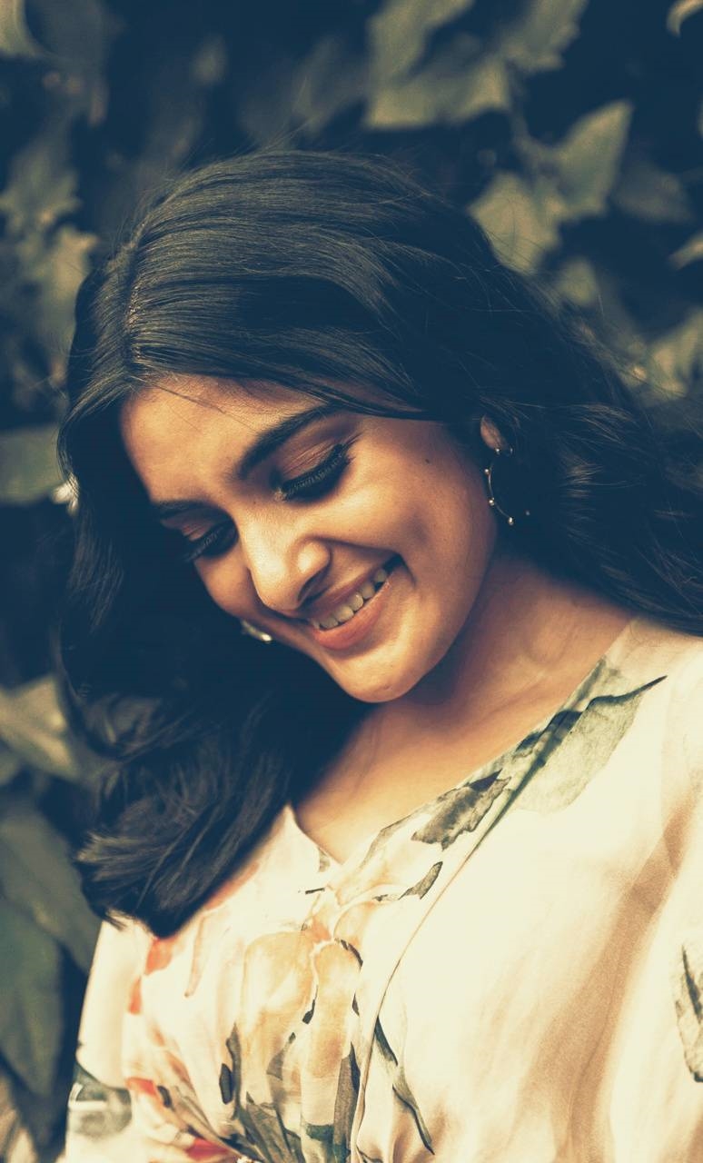 VakeelSaab Heroine Nivetha Thomas Latest Images